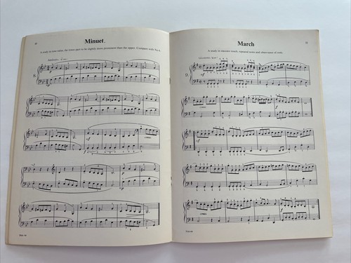 Carl Fischer Music Library L917 - Prime lezioni di Bach: 16 pezzi brevi - Foto 5 di 5