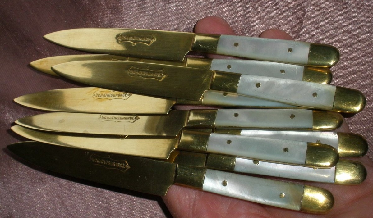 Ancienne Boîte De Pêche Niagara 2 Niveaux - Hameçons Mustad Aiguilles, Couteaux Laiton