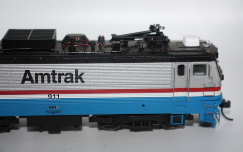 Atlas HO Amtrak AEM-7 Phase III Paint Scheme #911 - Funziona Luci Digitrax - LEGGI - Foto 6 di 18