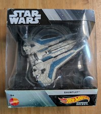 NEW Star Wars Hot Wheels Starship Select GAUNTLET 1:50 HTJ78 Diecast Mandalorian