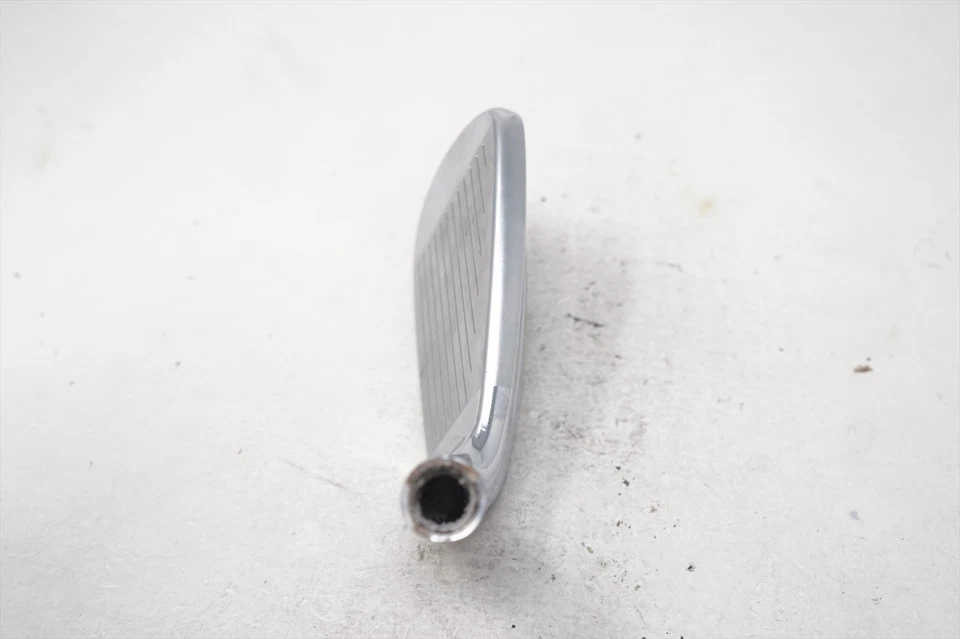 Wilson Staff Modelo Utilitario 24* #4 Iron Club Cabeza Solo Inv12850815 Foto 3 de 4