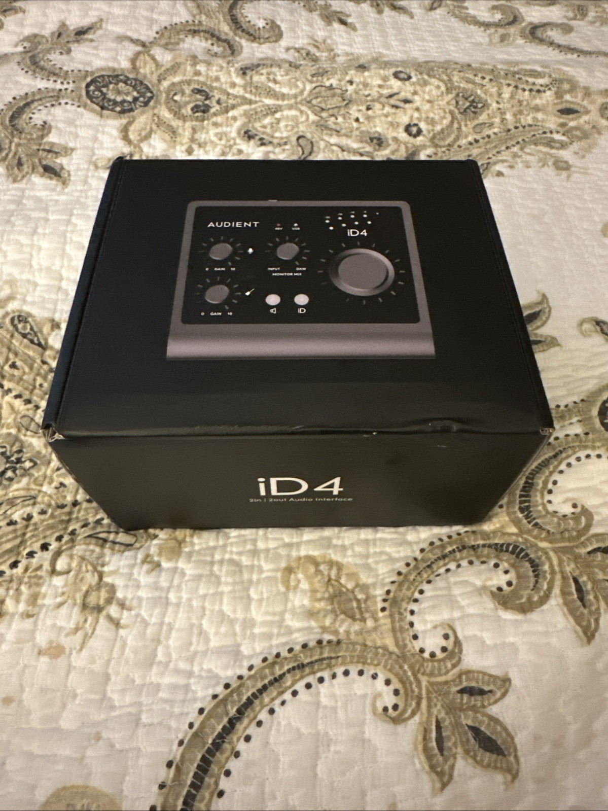 Picture 1 of 10