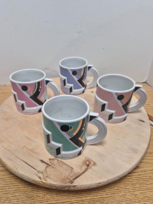 Set of 4 1980s KATO KOGEI FUJIMORI PROGRESSION MUG Mugs Modern Memphis