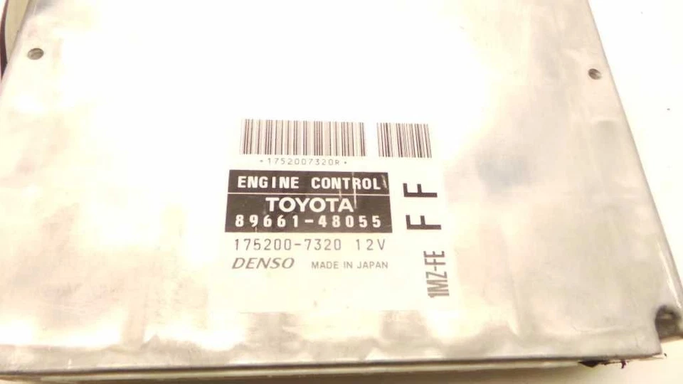 Módulo de control electrónico del motor Lexus RX300 1999 montaje ECM  Foto 4 de 4
