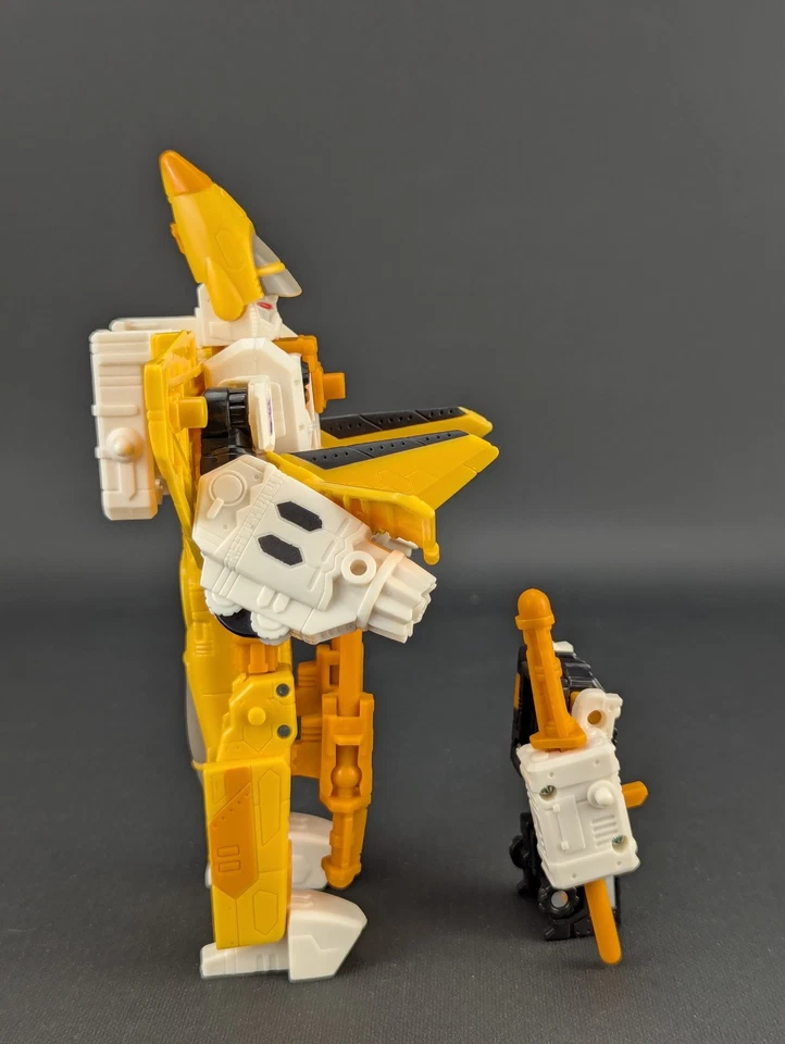 Transformers Universe 2003 Sunstorm complete Hasbro Minicon Inferno - Image 4 of 4