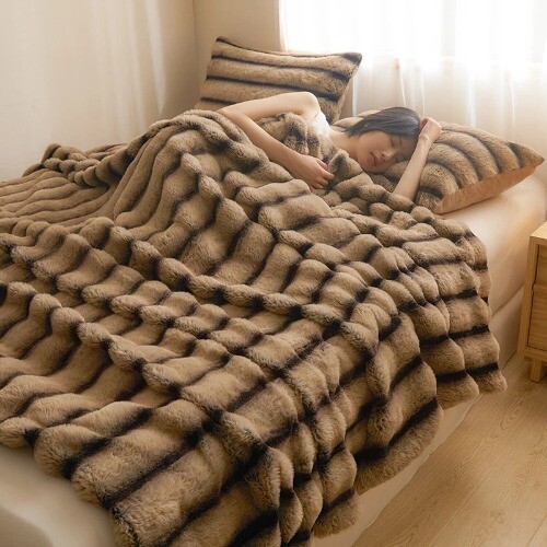 Stichdecke Kunstfell Plüsch Bett Plaid flauschig weich Decke Doppellagig Bett - Bild 20 von 35