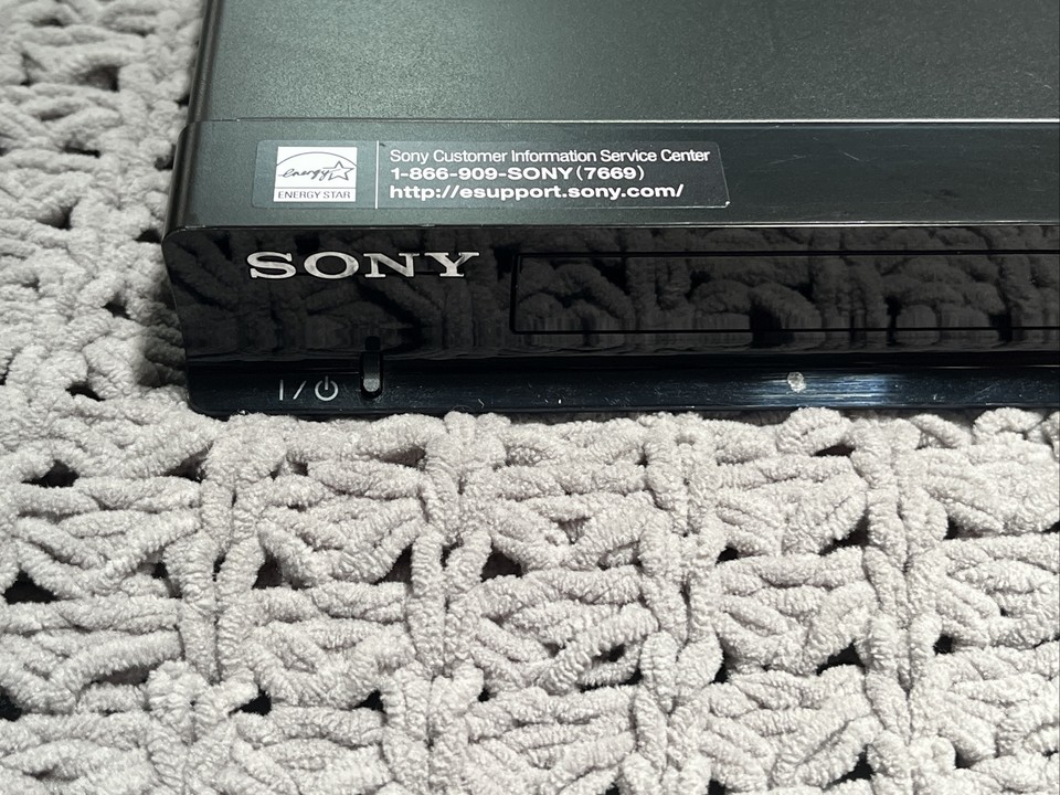 SONY BDPS580 3D WiFi BluRay Disc DVD Player WiFi Streaming, No