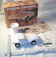 MPC TIGER SHARK CUSTOM CAR MODEL KIT BUILT UP WITH BOX 