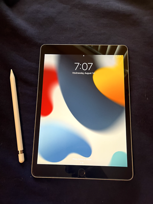 Apple iPad 9th Generation 64GB WiFi only, with Apple Pen | eBay
