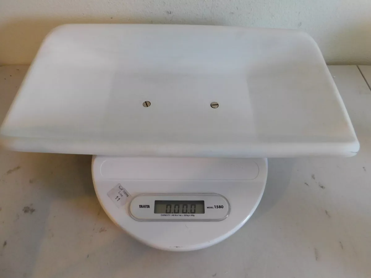 Tanita 1580 Baby / Pet Scale - Capacity 40lb / 20kg - Works Correctly