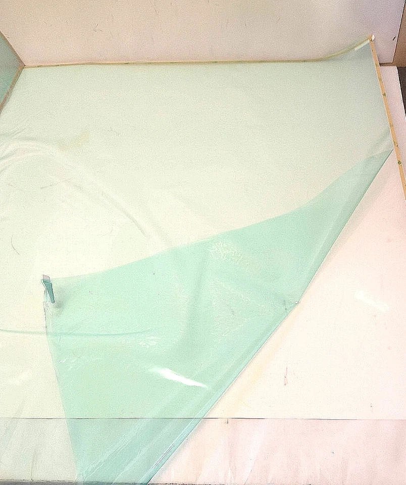 Anti Blue Light Screen Protector Not Anti Glare 4 Feet X 26 1/2 inches - Image 3 of 3