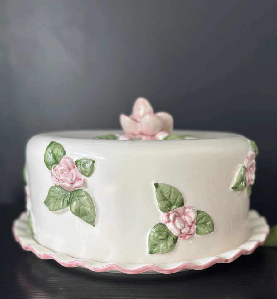 Hermoso Plato y Cúpula para Pastel Rosa Porcelana - Hecho en Portugal Foto 3 de 4