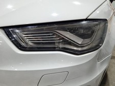 Feu avant (phare) Audi V8