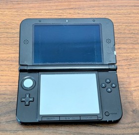 Nintendo 3DS XL Handheld System - Blue/Black (FAULTY FRONT CAMERA)