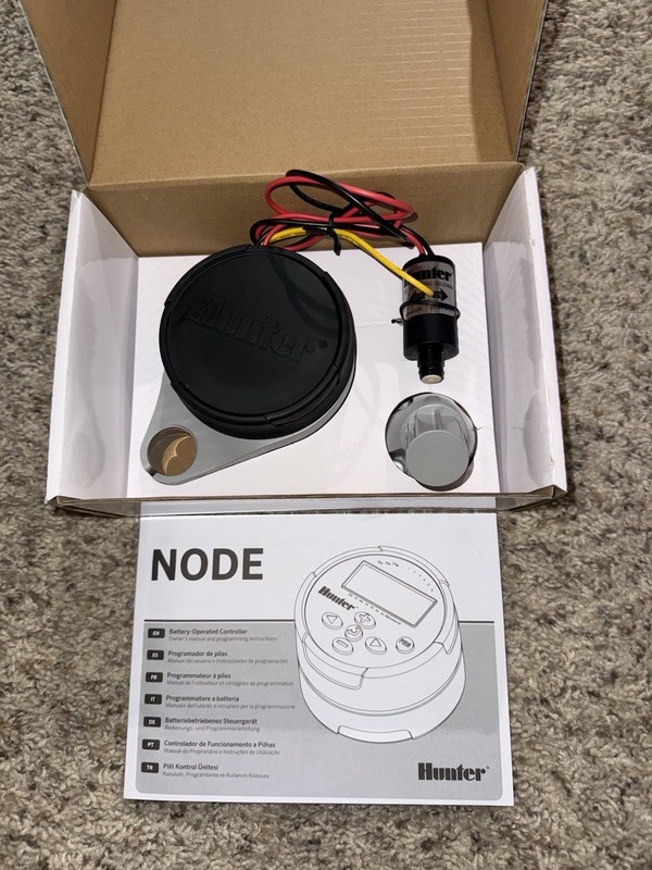 Hunter Sprinkler NODE-100 Single Station Battery Controller with Solenoid