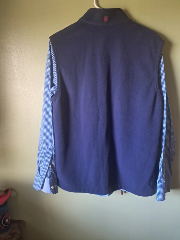 Men's Izod Fleece Vest & Longsleeve Woven Shirt Size Small A41 - Image 2 of 4