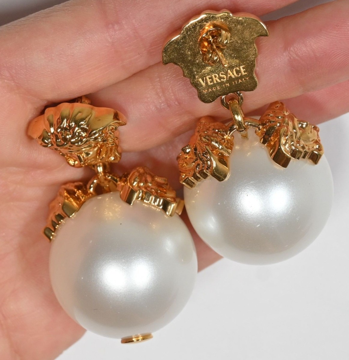 Versace Medusa Pearl Drop Earrings in Oro & Bianco | eBay