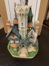 David Winter Black Roc Castle Black Bones LIMITED EDITION  36 / 400 FDW 69 2009