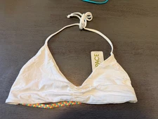 NEW white    L SPACE swimsuit bikini top size D cup