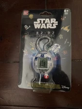 BANDAI Star Wars X Tamagotchi R2-D2 White Virtual Pet Brand New