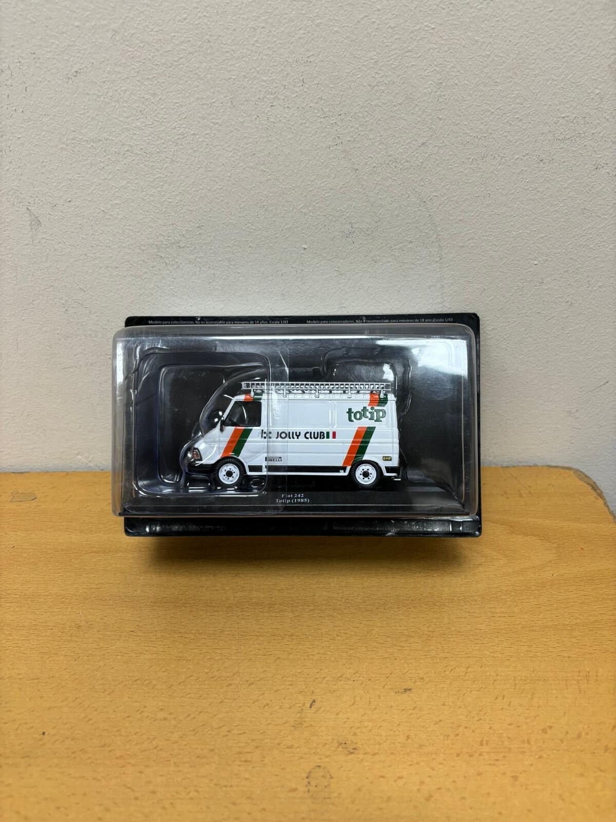 Picture 1 of 3