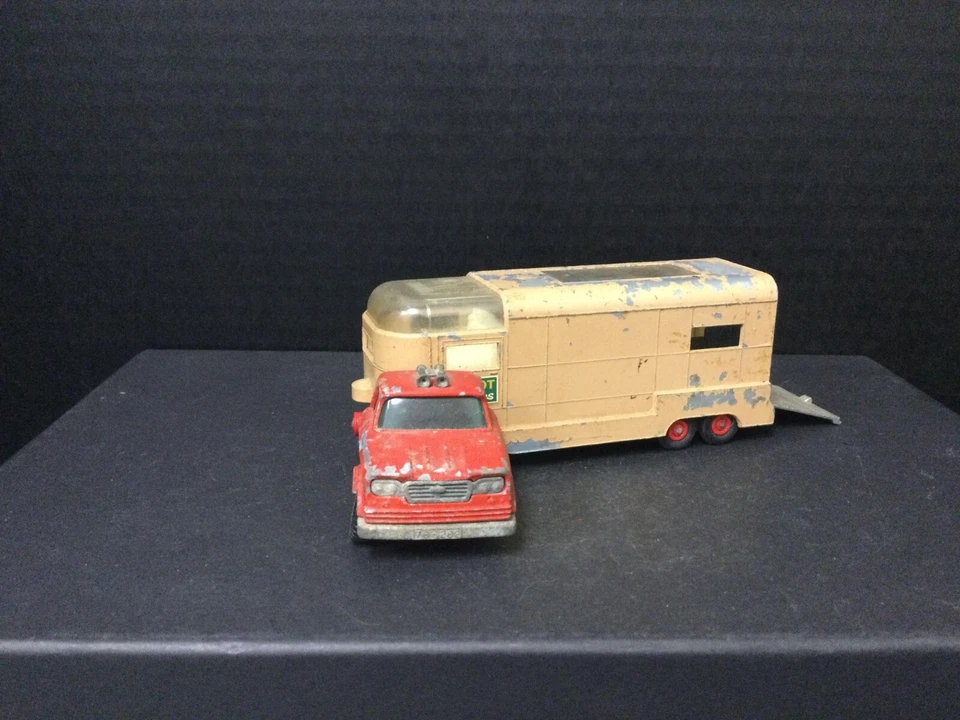 DODGE TRACTOR & ARTICULATED HORSE VAN Matchbox KINGSIZE K-19 (Has Wear) - Image 3 of 4