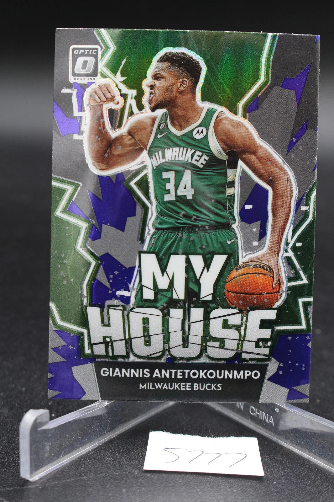 2022-23 Panini Donruss Optic - My House Giannis Antetokounmpo #6 Purple Prizm