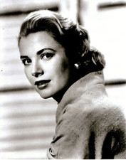 8x10 B&W PHOTO of GRACE KELLY's Publicity Photo for  the 1954 Film 'REAR WINDOW'