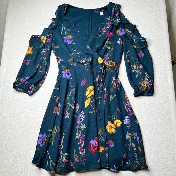 Blue Rain Cold Shoulder Floral Dress Size Small