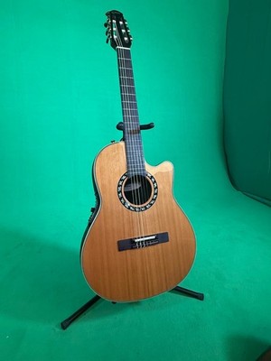 Ovation 1773AX Classic - Immaculate Condition with Case!