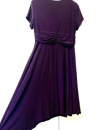 Woman’s R&M Richards Dress - Plum Purple, Plus Size 18 - Picture 9 of 11