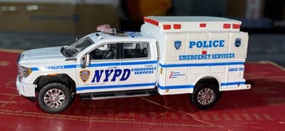 Kitbash 1/64 2025 GMC SIERRA DENALLI New York Police Department