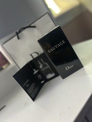 Christian Dior Sauvage Eau de Toilette Men 3.4 oz (100 Ml)