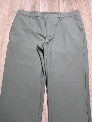 Greg Norman Golf Chino Pants Mens Sz 34x32 Green Dressy Stretch Performance NWT - Picture 5 of 13