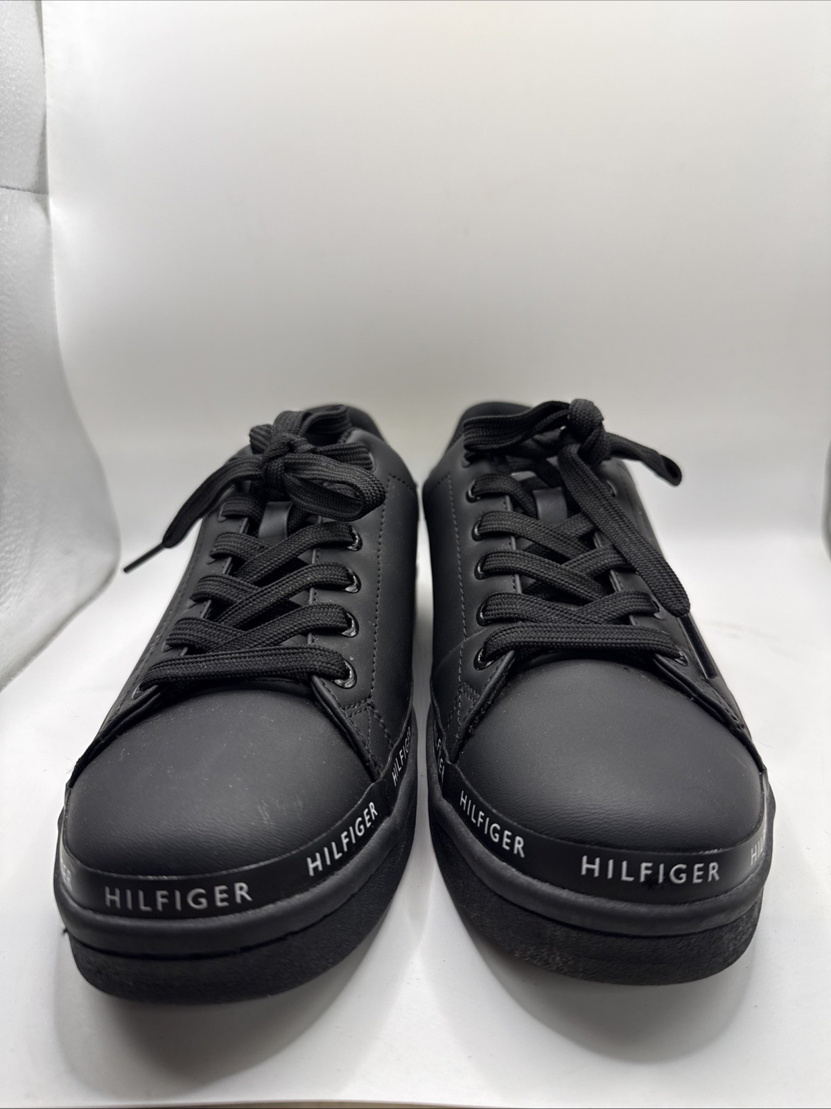 TOMMY HILFIGER Mens Levels Sz 7.5 Sneakers New Without Box Black Shoes thumbnail 2
