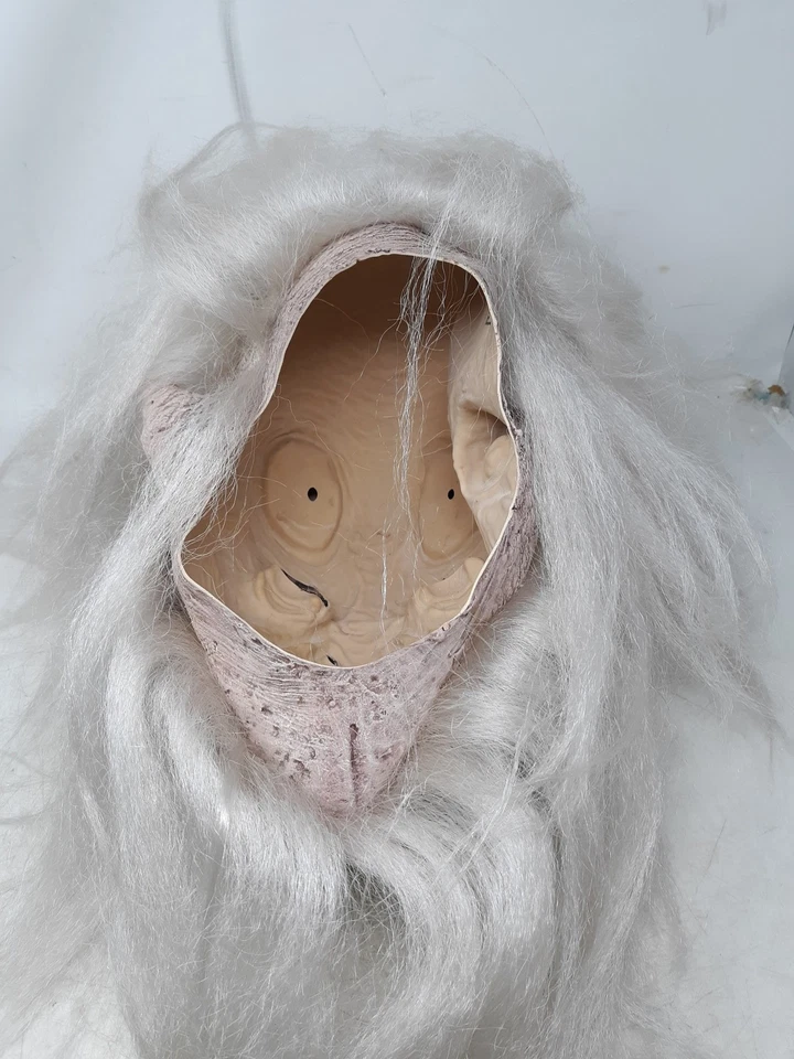 Máscara Krampus The Horror Dome HDM444 Nuevo Blanco Pelo Cuernos Colmillos Disfraz de Halloween Foto 3 de 4