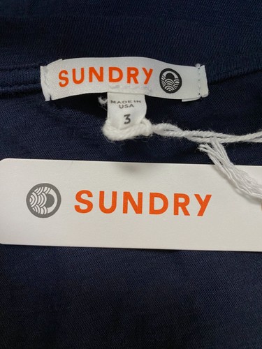 $72 Sundry Women's Blue V-Neck Long Puff Sleeve V-Neck Tee Shirt Top Size 3 - Picture 3 of 3