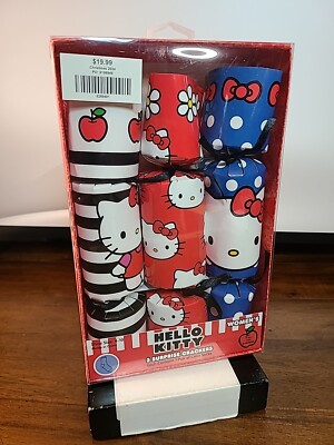 NEW Hello Kitty 3 Surprise Christmas Crackers With Crew Socks 3 Pair