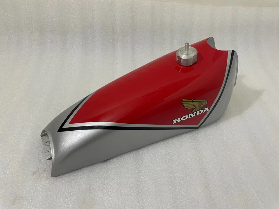 Honda TL 125 S BJ 1978 modelo acero rojo plata pintado tanque de combustible con tapa y grifo Foto 4 de 4