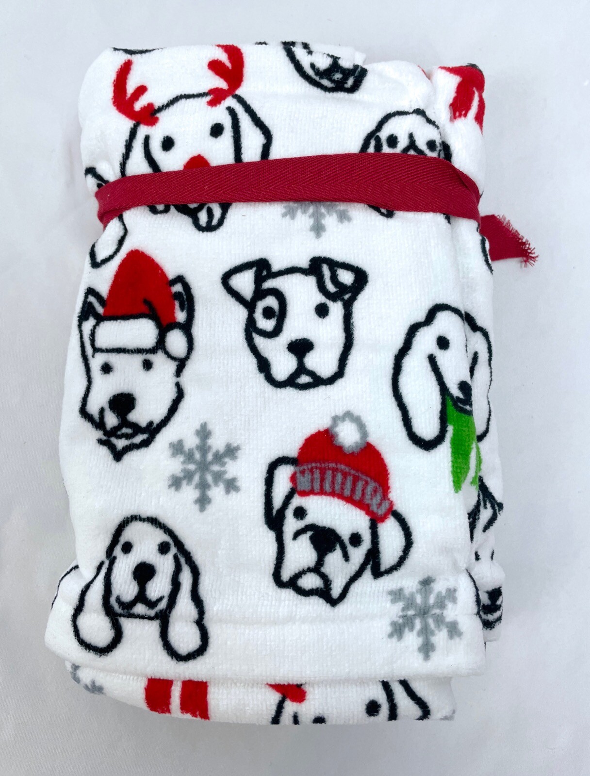 Casaba White Christmas Holiday Puppy Dog Santa Hat Antlers Hand Towel