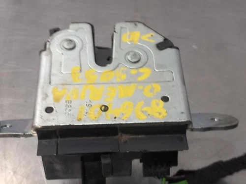 13317445 Serratura Bagagliaio per OPEL MERIVA B Cosmo 2010 896401 - Foto 2 di 3