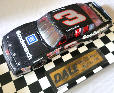 Action 1:24 Dale Earnhardt 1988 #3 Goodwrench Monte Carlo 5 of 12