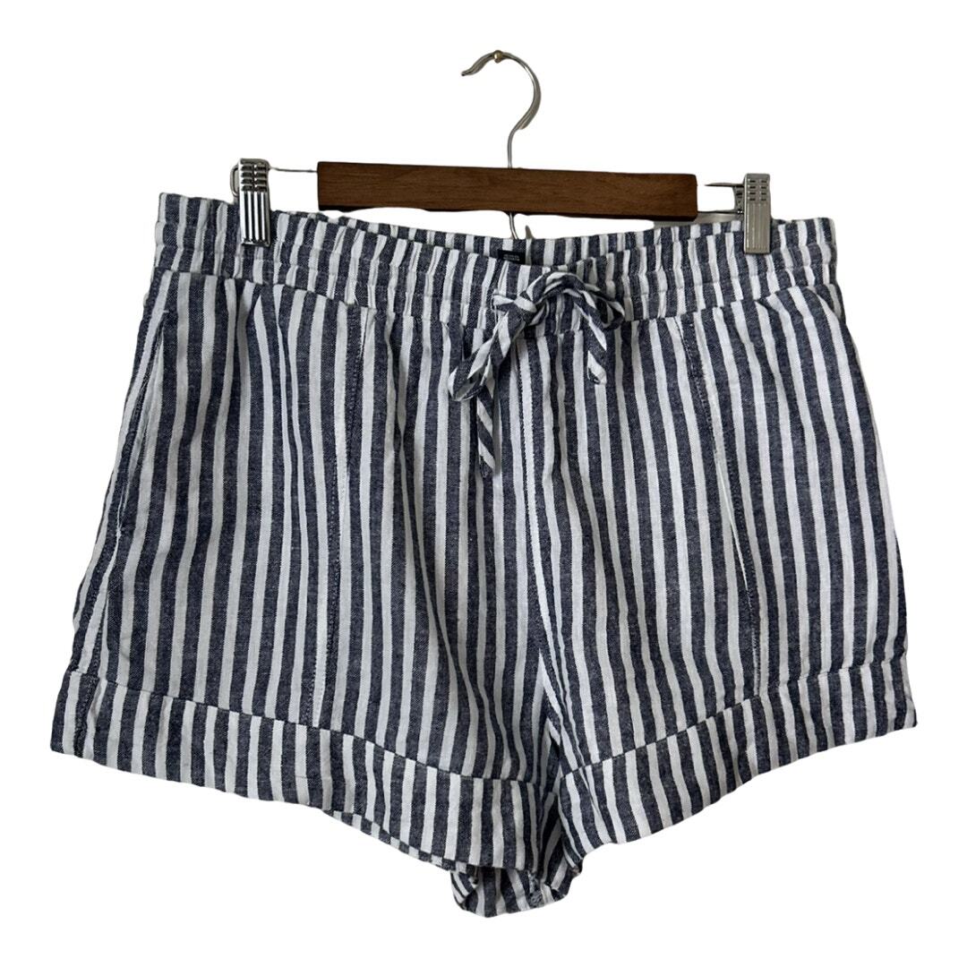 Universal Thread Shorts, sz Medium - image 1