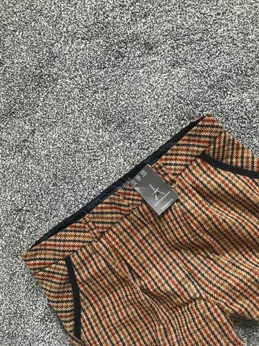 Primark adrette Damenshorts Freizeit Büro Arbeit Reißverschluss Tasche Köpergewebe UK 8 - Bild 3 von 6