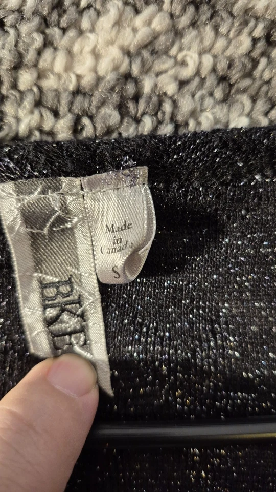 BKE Women's Size Small long sleave shear floral top black y2k - Image 2 of 4