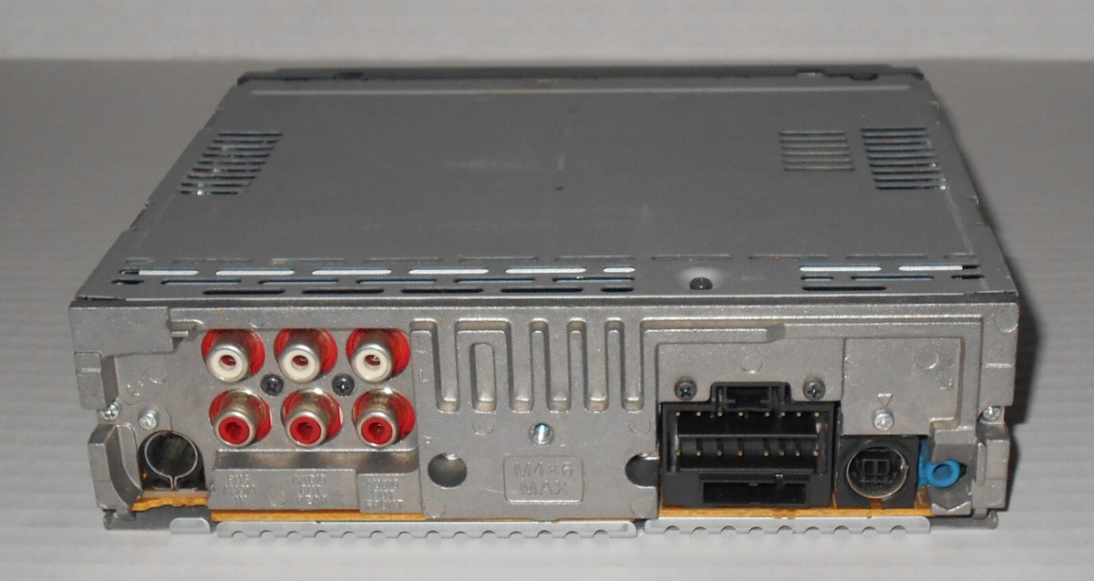 Sony Xplod CDX-GT510 52Wx4 FM/AM CD Player Drive S Changer Control