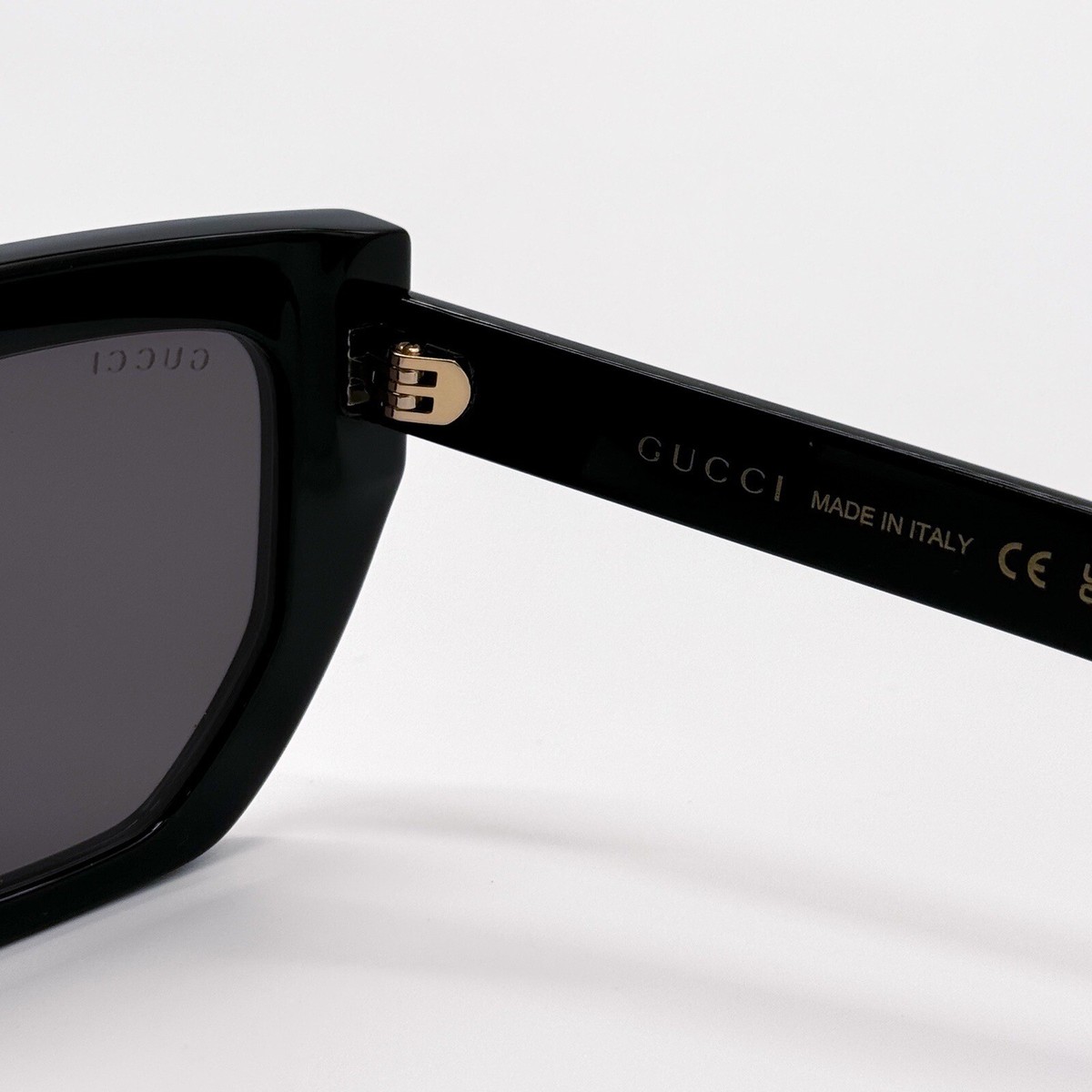 NEW GUCCI GG1520S 001 CAT EYE BLACK GREY WOMEN SUNGLASSES GUCCI Gucci Gg1532sa Black Female Cat-Eye Sunglasses | Eyewear Index main image 4