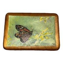 Vintage Wood Wall Hanging Hand-Painted Background And Butterfly Display