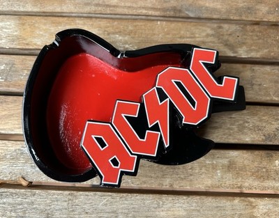 AC/DC - Design Tisch Aschenbecher in Gitarrenform - ACDC Logo