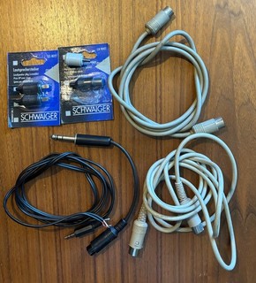 Diverse Audio Teile: Kabel Stecker; gebraucht von privat